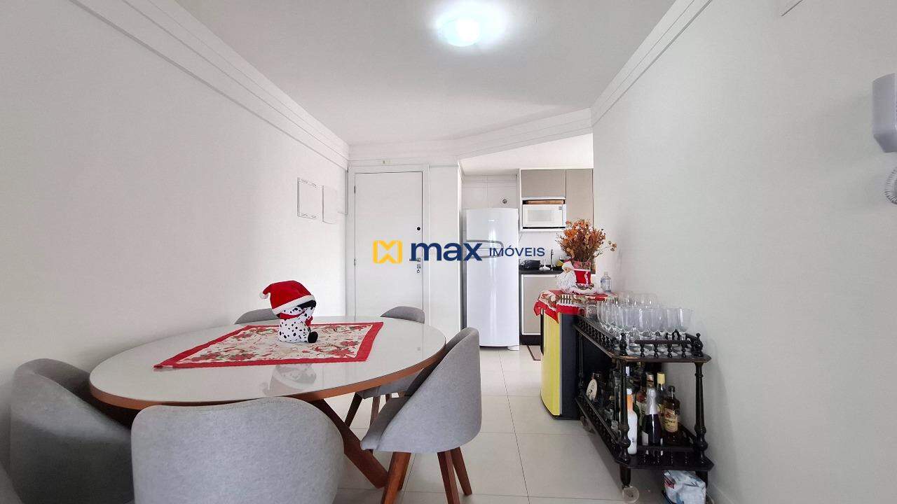 Apartamento à venda no Centro: Living integrado