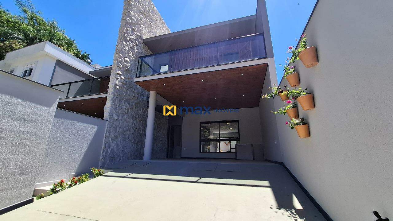 Casa à venda no Cabeçudas: Fachada