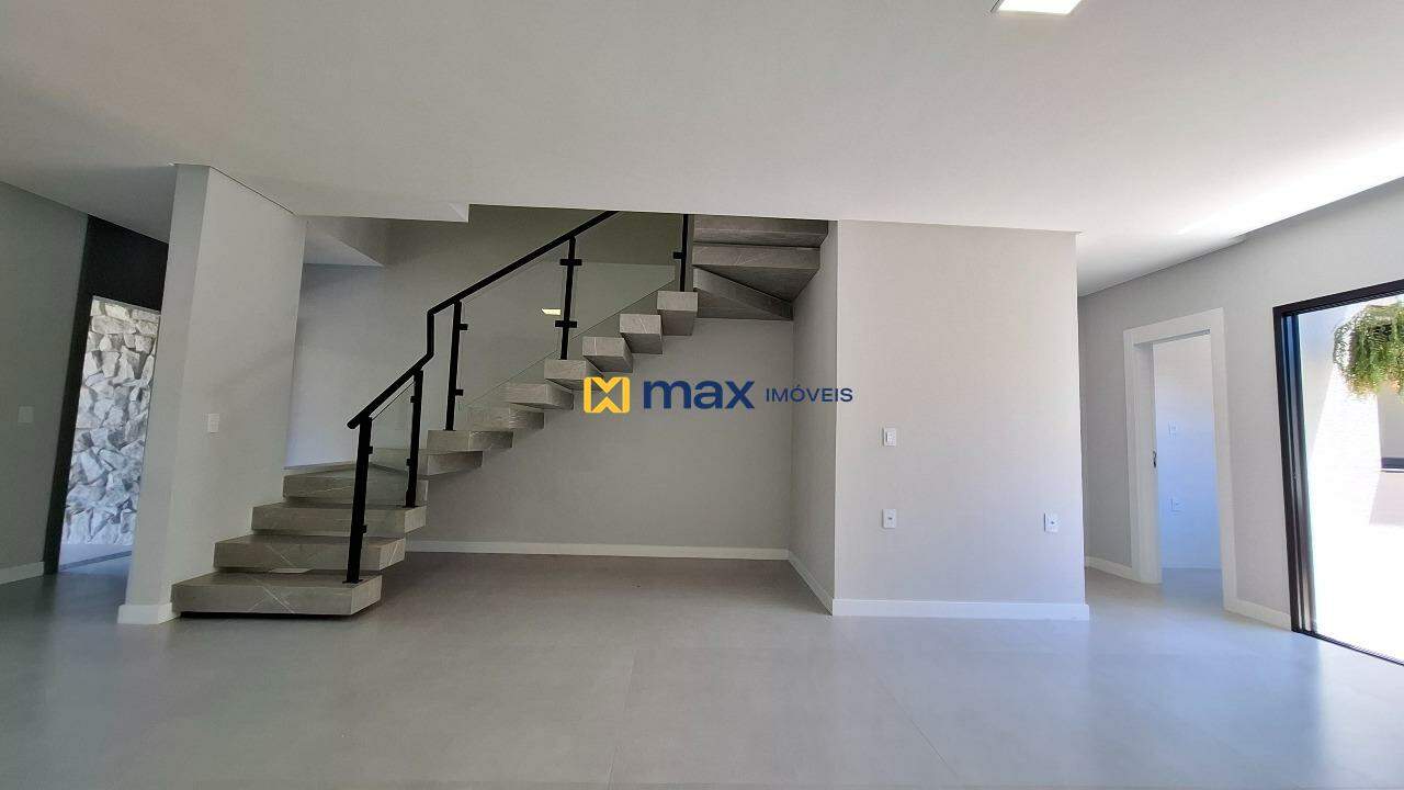 Casa à venda no Cabeçudas: Living integrado