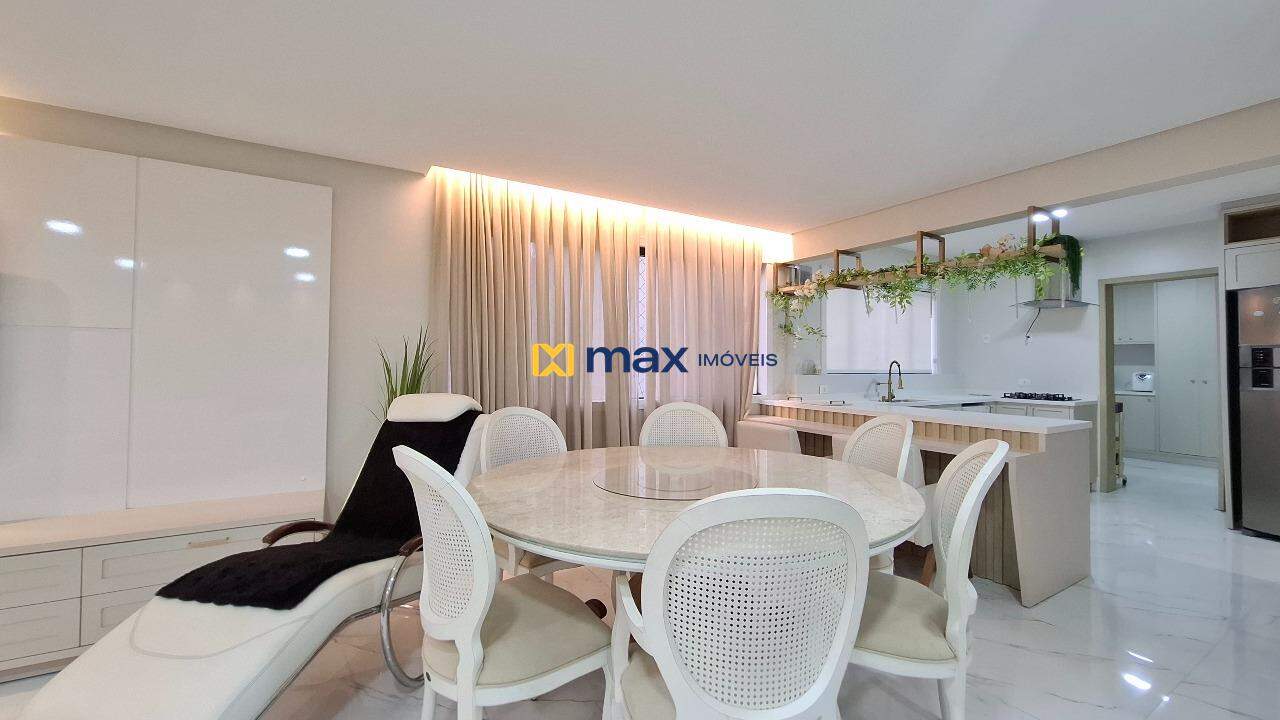 Apartamento à venda no Centro: Living integrado