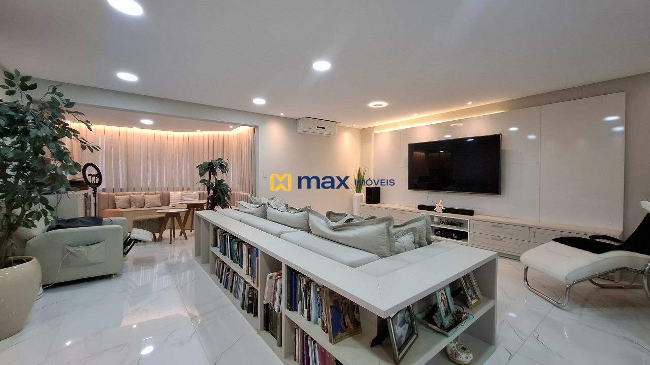 Apartamento à venda no Centro: Living integrado