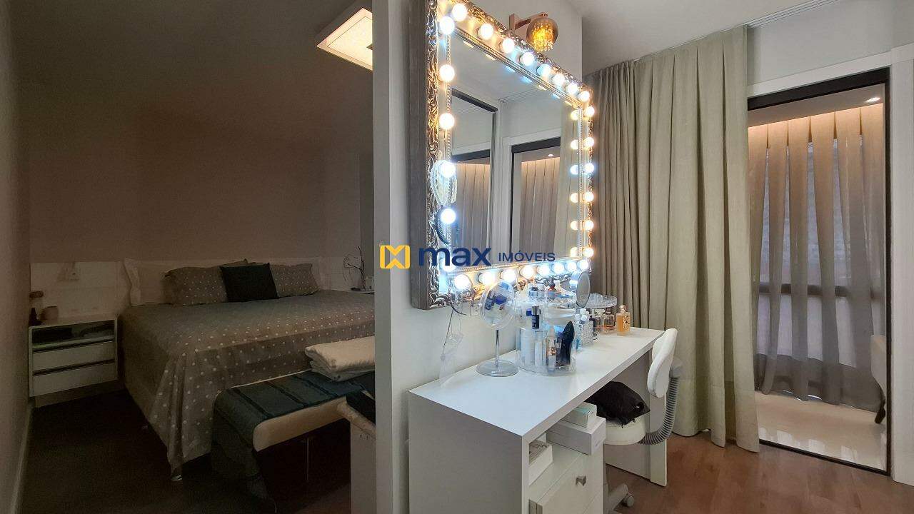 Apartamento à venda no Centro: Closet