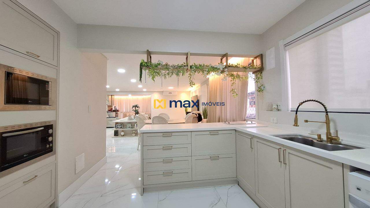 Apartamento à venda no Centro: Cozinha