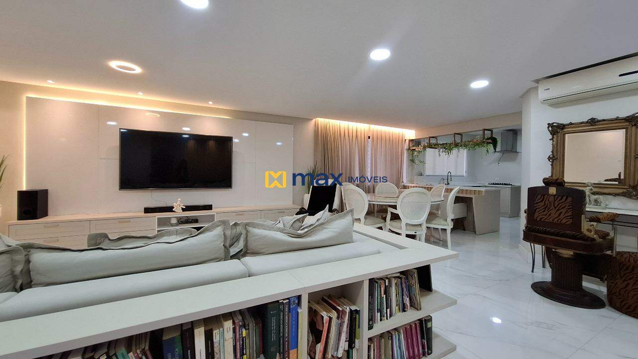 Apartamento à venda no Centro: Living integrado