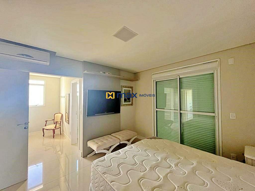 Apartamento à venda no Centro: Suíte Master