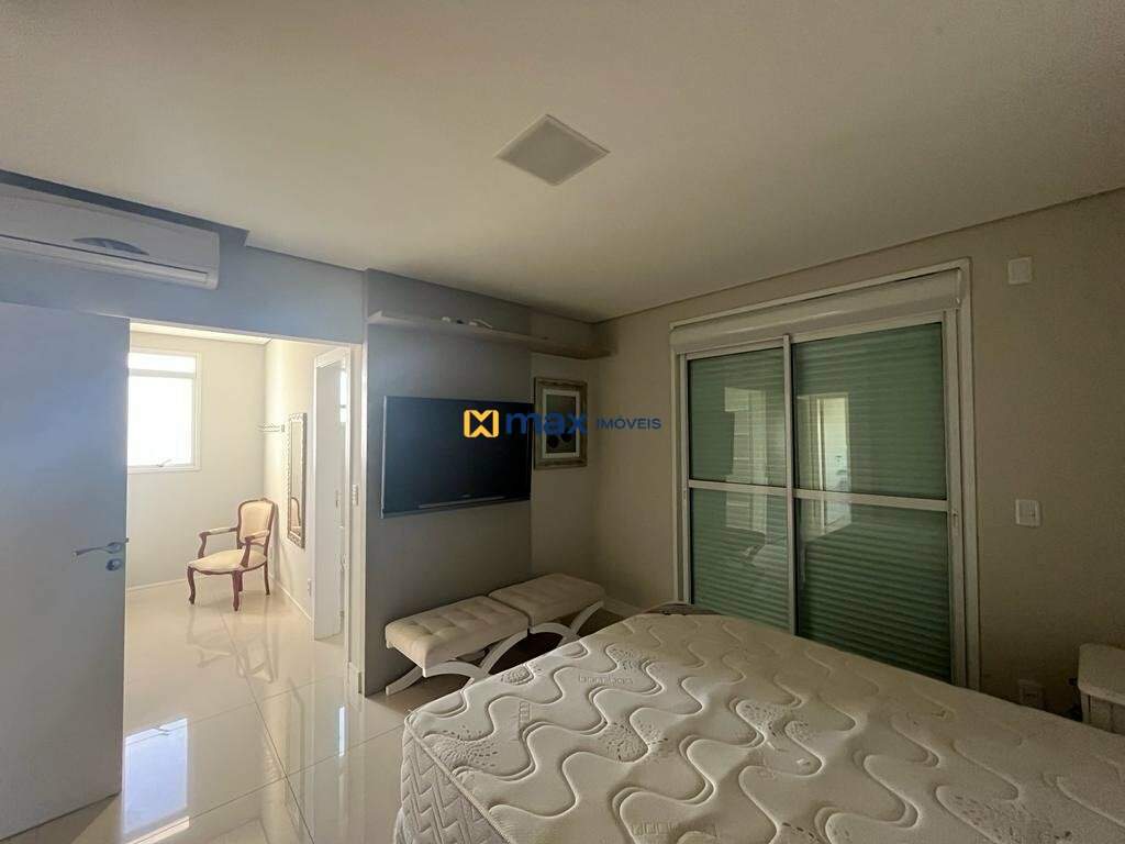 Apartamento à venda no Centro: Suíte