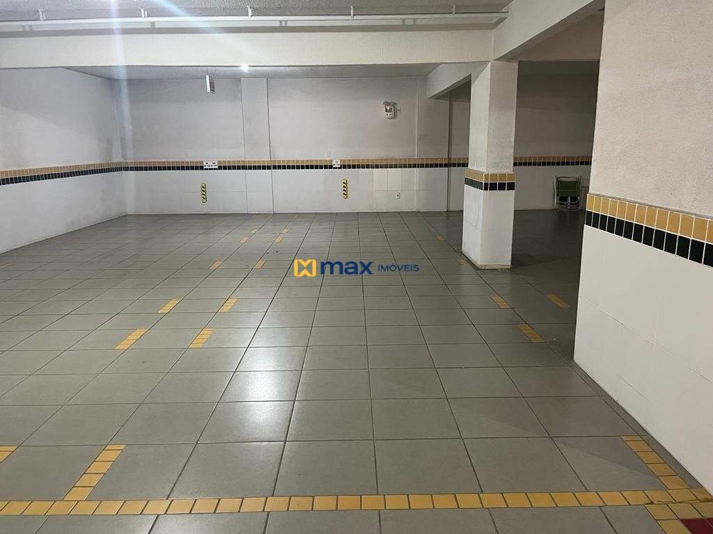 Apartamento à venda no Centro: Vaga gaveta