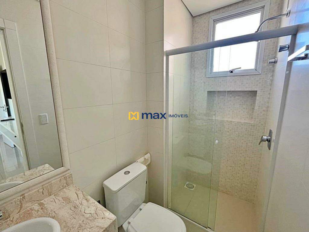 Apartamento à venda no Centro: Banheiro Suíte 2