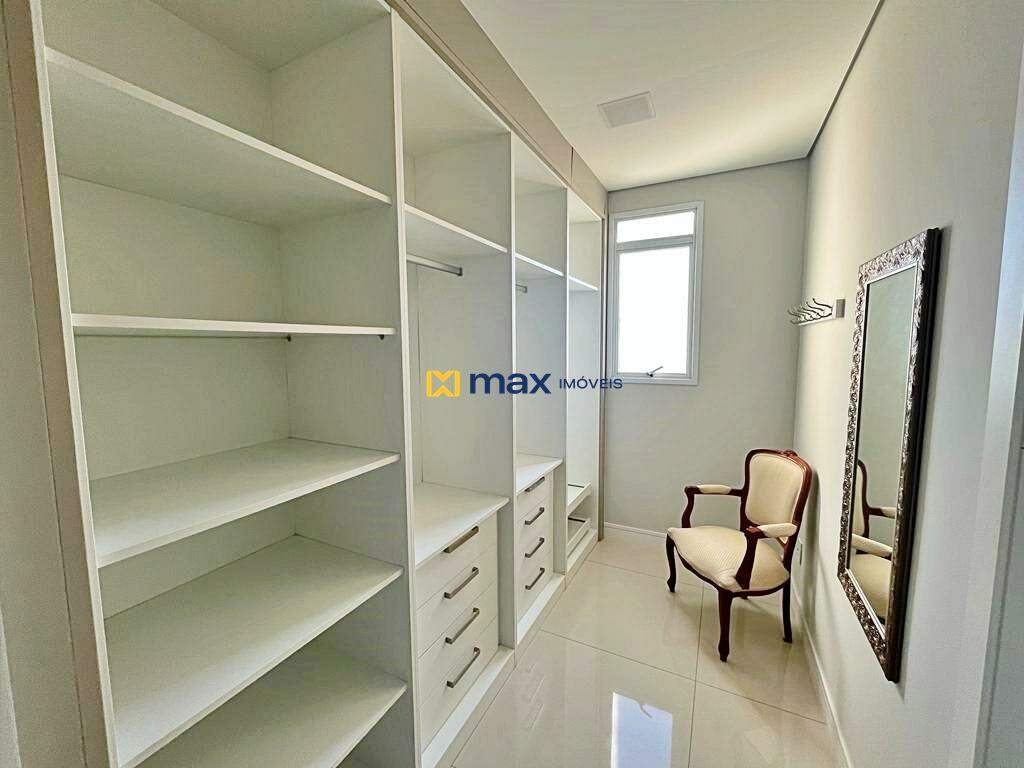 Apartamento à venda no Centro: Closet