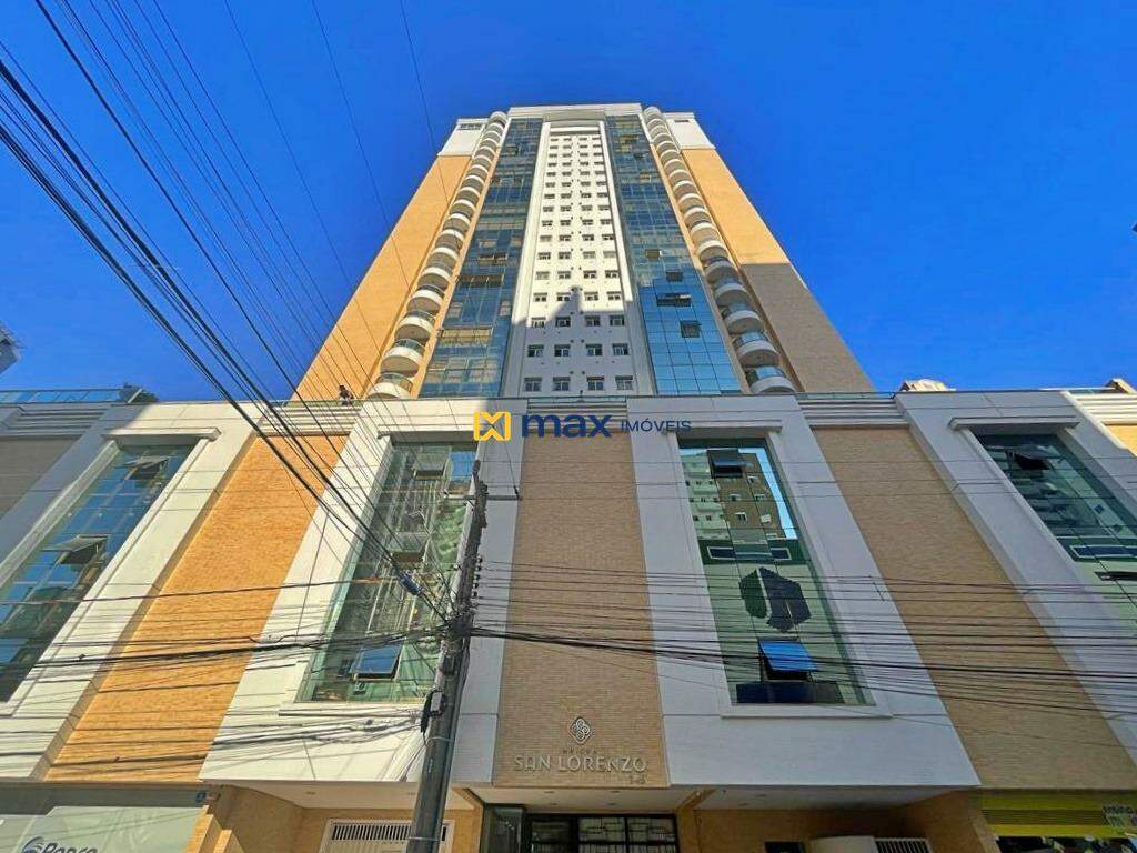 Apartamento à venda no Centro: Fachada