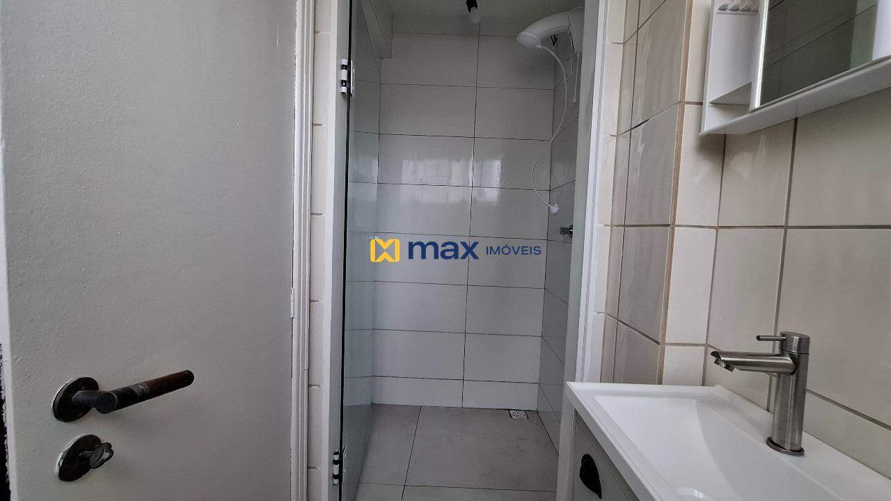 Apartamento para aluguel no Centro: Banheiro Social