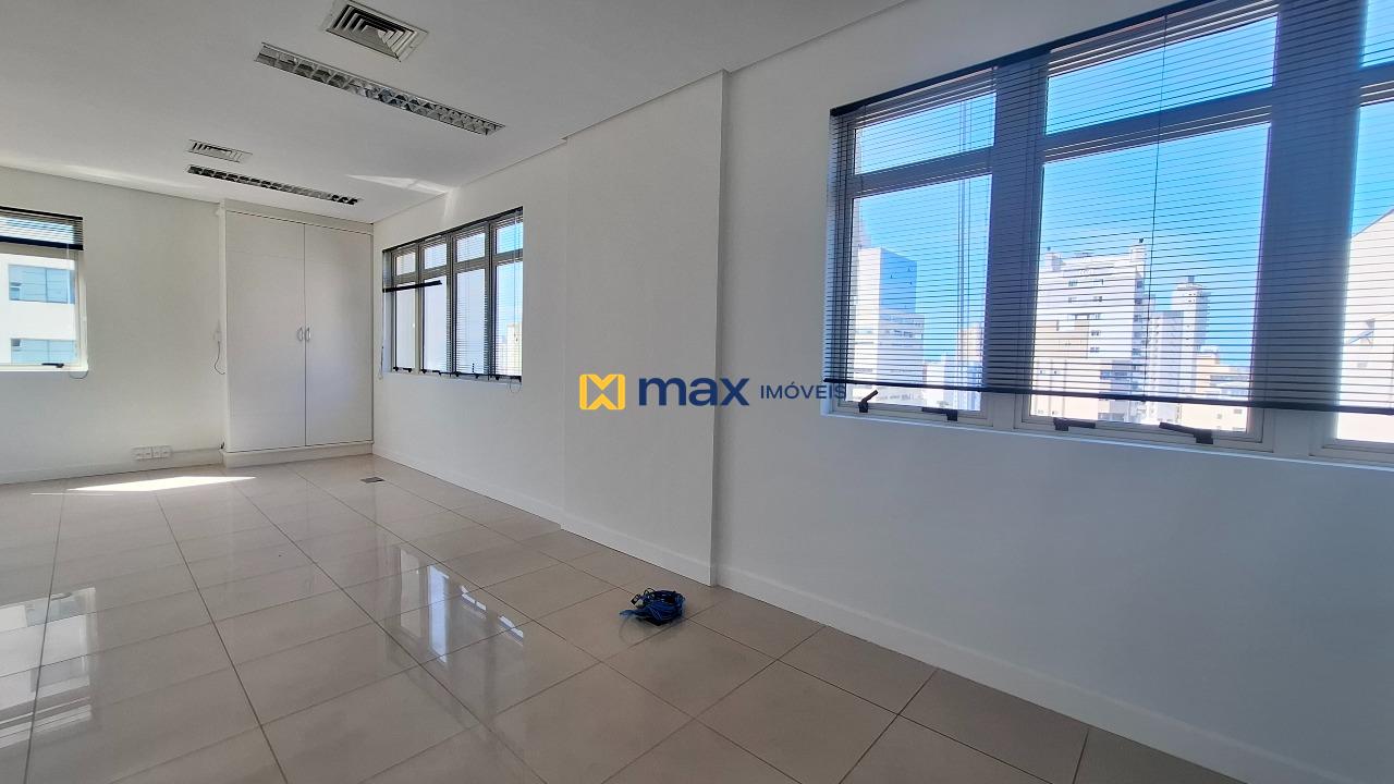 Sala à venda no Centro: Sala 1