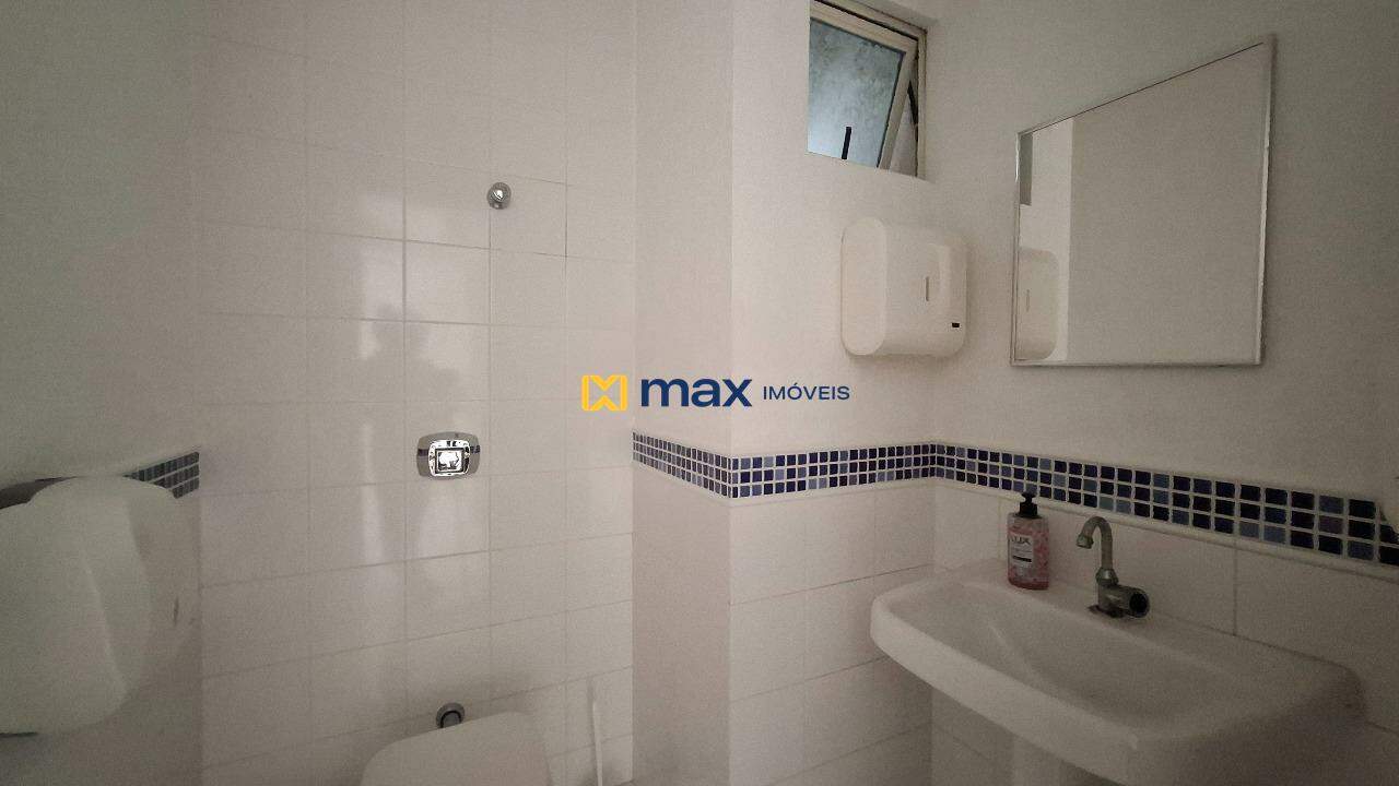 Sala à venda no Centro: Lavabo 