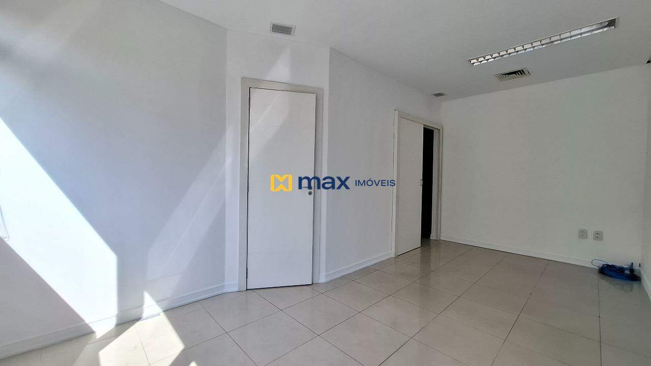 Sala à venda no Centro: Sala 2