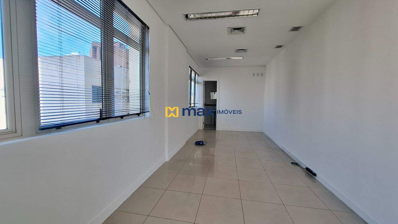 Sala à venda no Centro: Sala 1