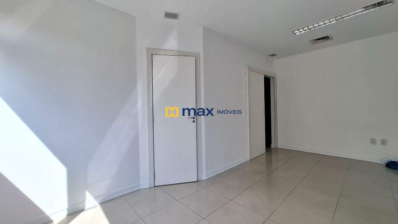 Sala à venda no Centro: Sala 2