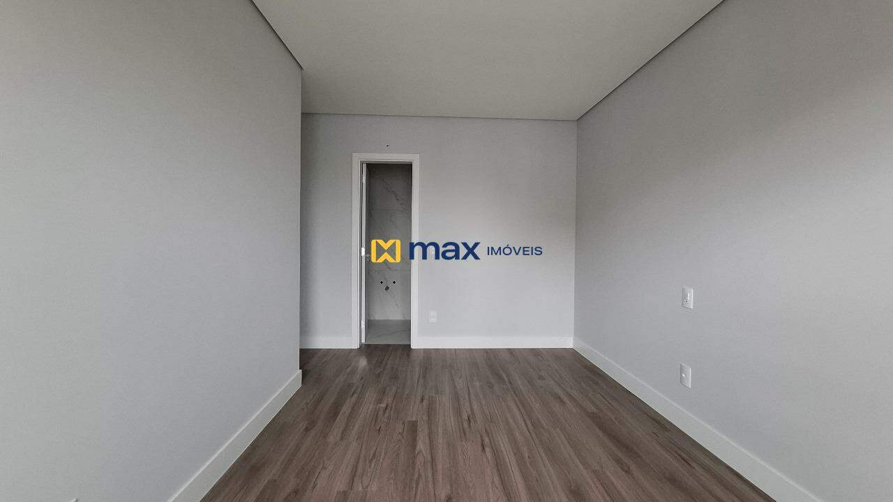 Apartamento à venda no Centro: Suíte
