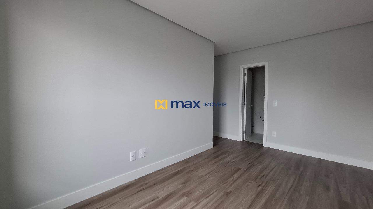 Apartamento à venda no Centro: Suíte
