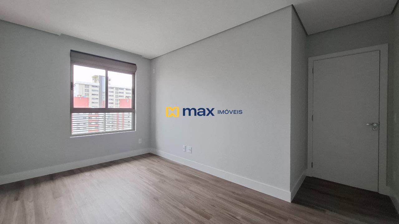 Apartamento à venda no Centro: Suíte