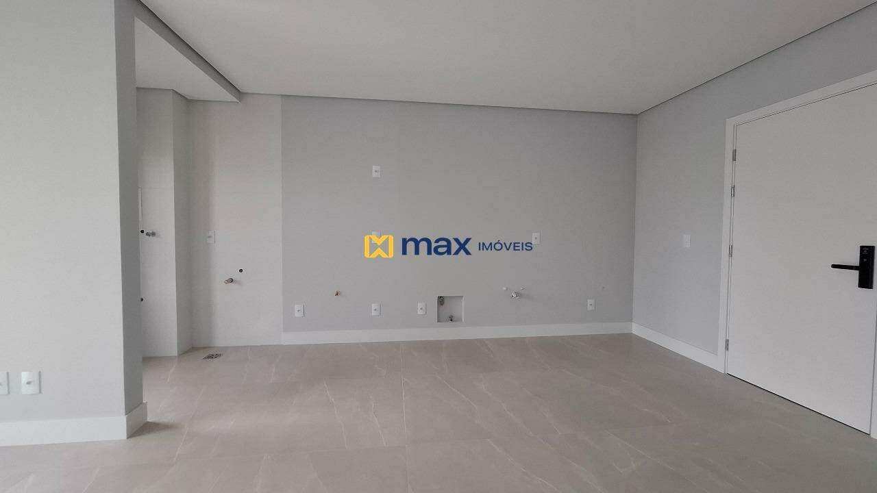 Apartamento à venda no Centro: Living integrado