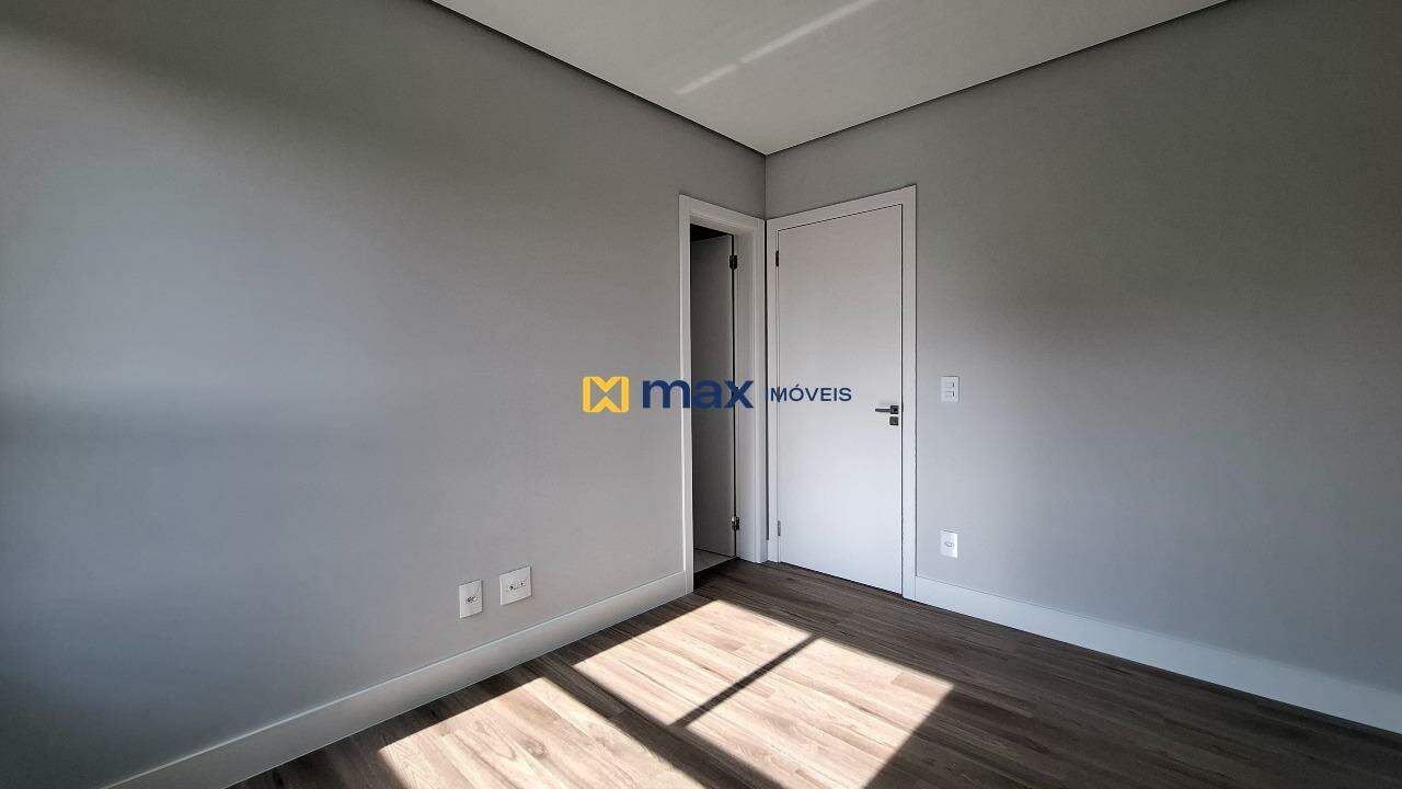 Apartamento à venda no Centro: Suíte 2