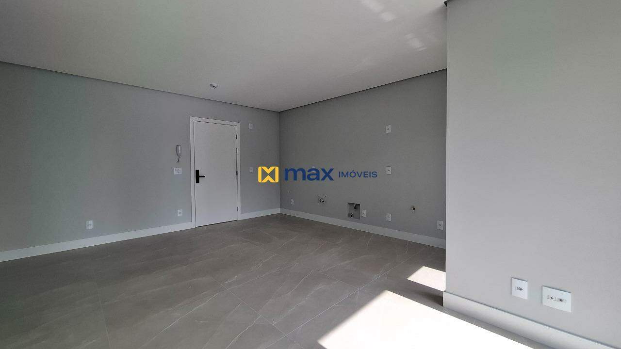 Apartamento à venda no Centro: Living integrado