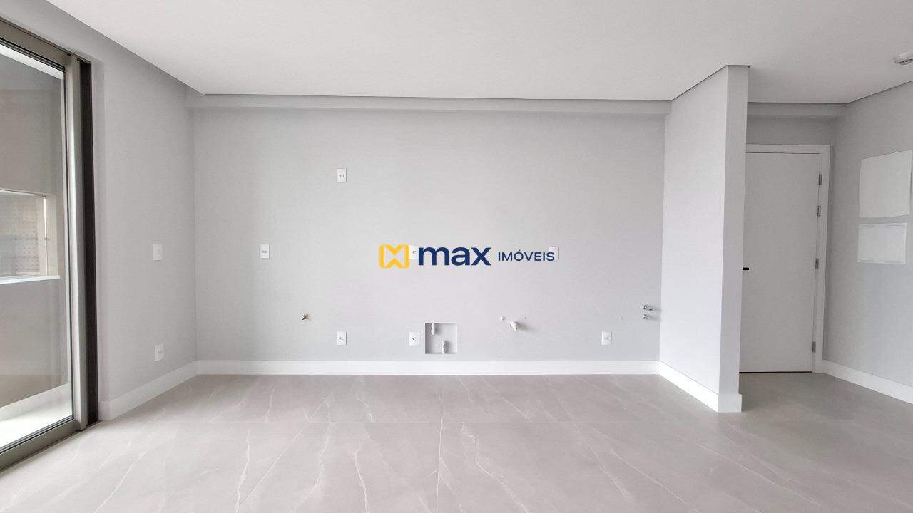 Apartamento à venda no Centro: Living integrado