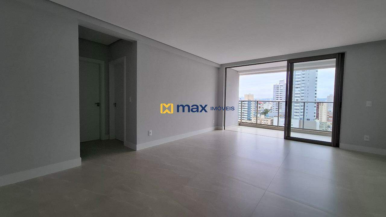 Apartamento à venda no Centro: Living integrado