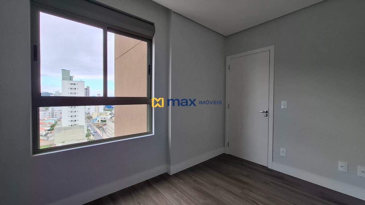 Apartamento à venda no Centro: Suíte