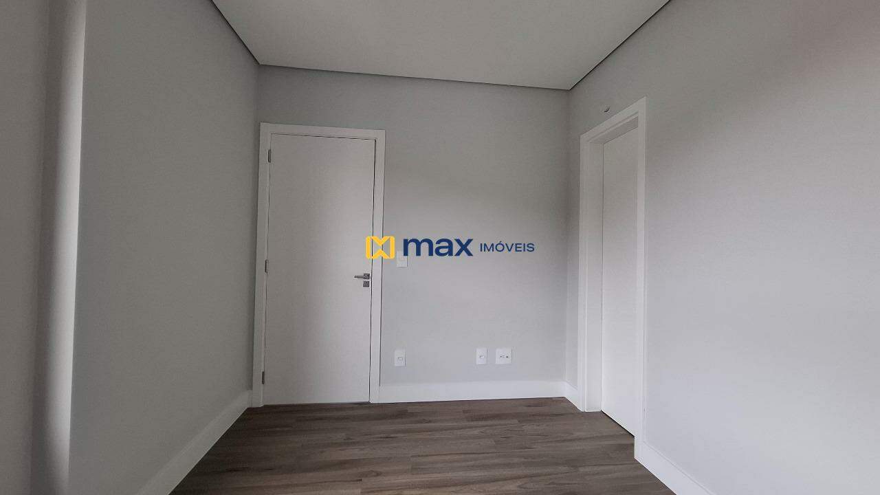Apartamento à venda no Centro: Suíte