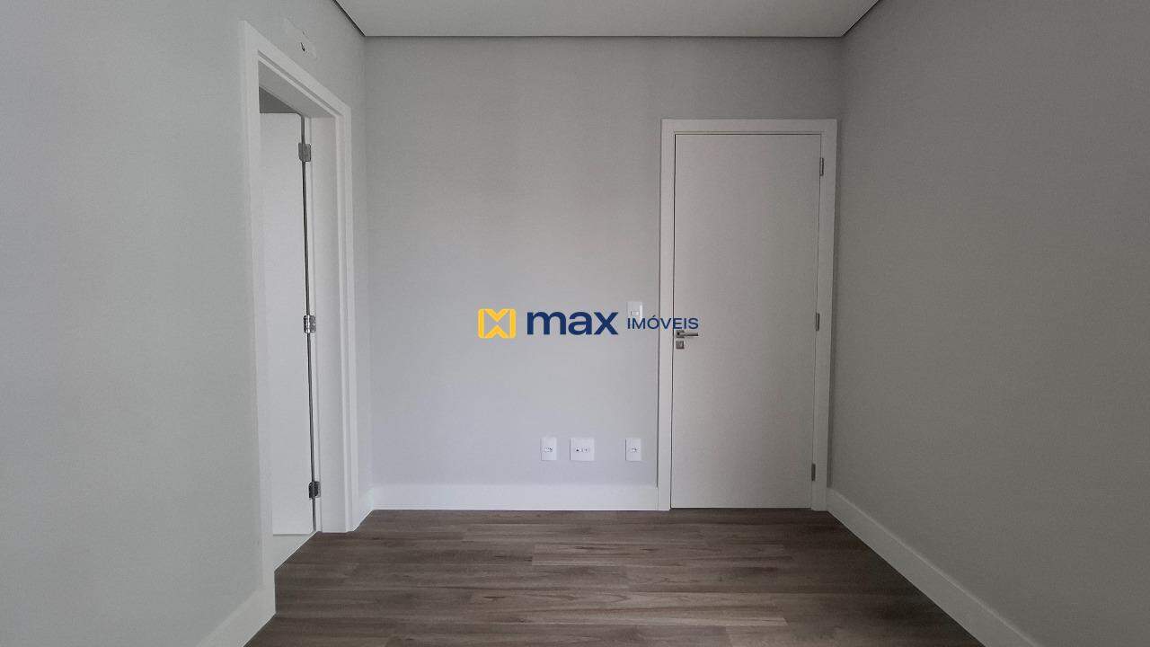 Apartamento à venda no Centro: Suíte 2
