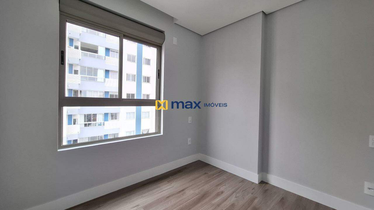 Apartamento à venda no Centro: Suíte