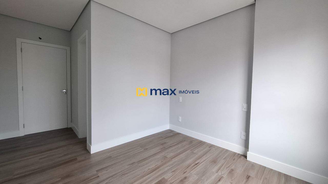 Apartamento à venda no Centro: Suíte 2