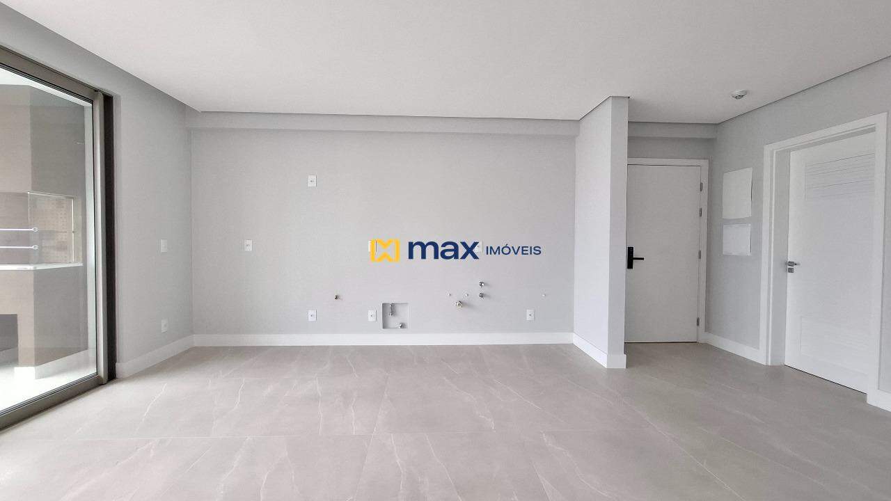 Apartamento à venda no Centro: Living integrado
