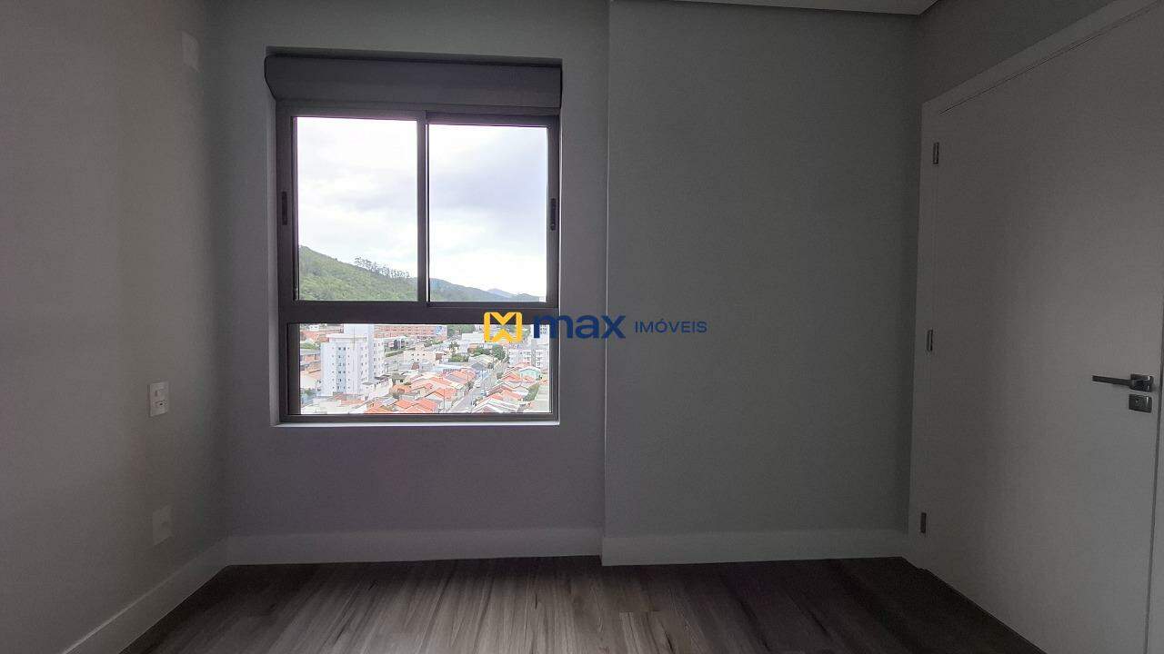 Apartamento à venda no Centro: Suíte