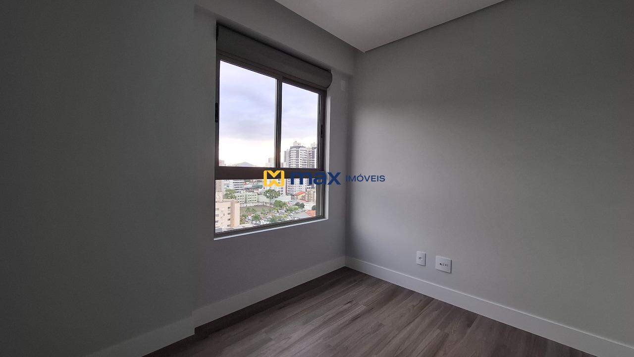 Apartamento à venda no Centro: Suíte 2