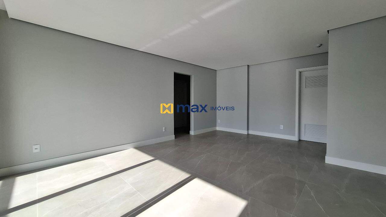 Apartamento à venda no Centro: Living integrado