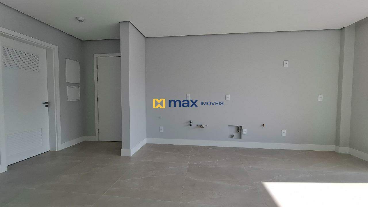 Apartamento à venda no Centro: Living integrado