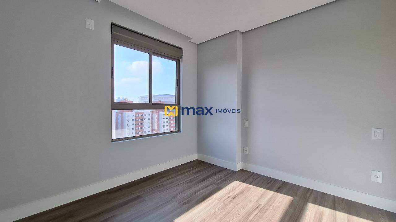 Apartamento à venda no Centro: Suíte