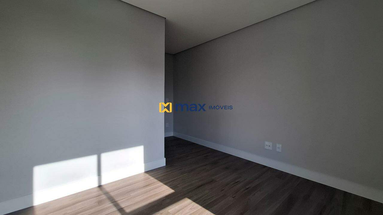Apartamento à venda no Centro: Suíte