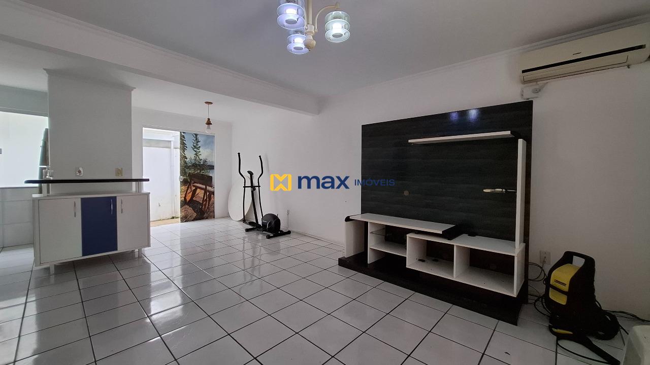 Casa à venda no São João: Living integrado