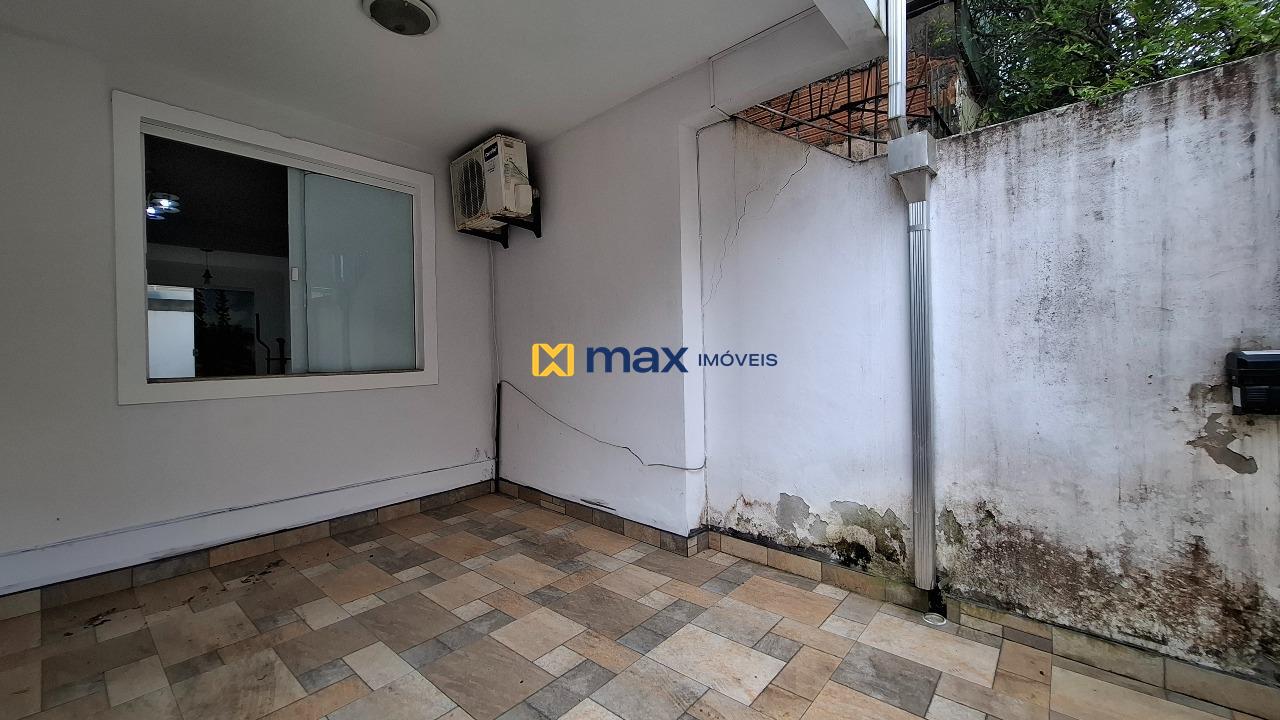 Casa à venda no São João: Garagem