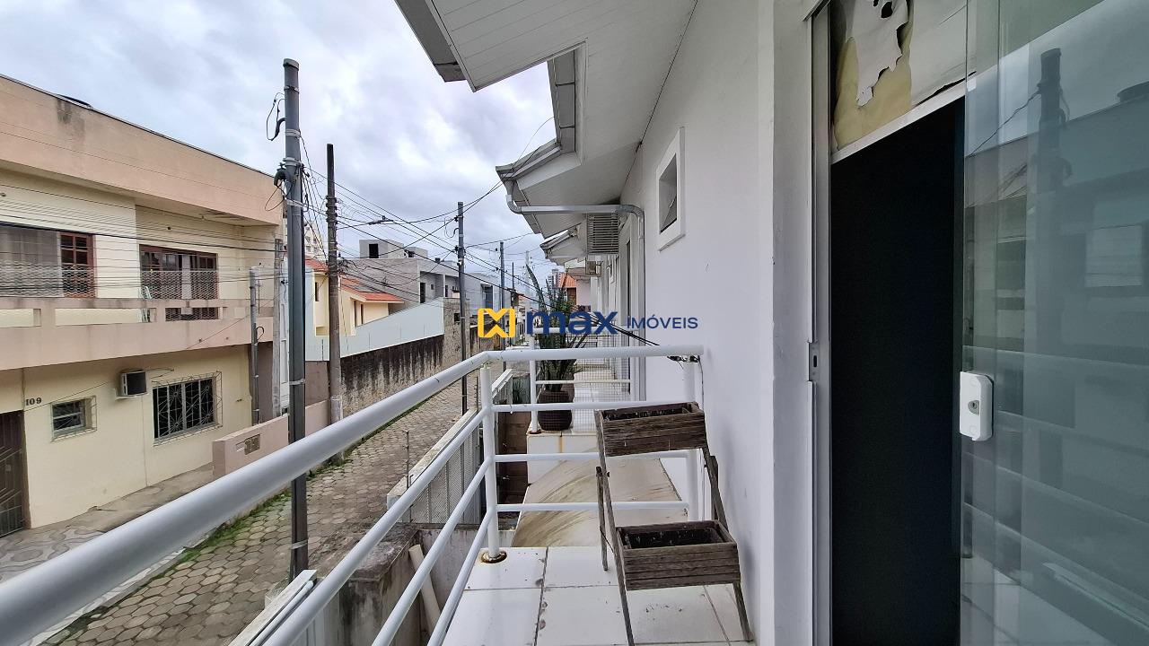 Casa à venda no São João: Sacada