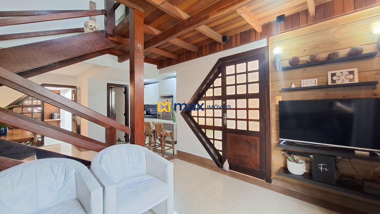 Casa à venda no Praia Brava: Sala de estar