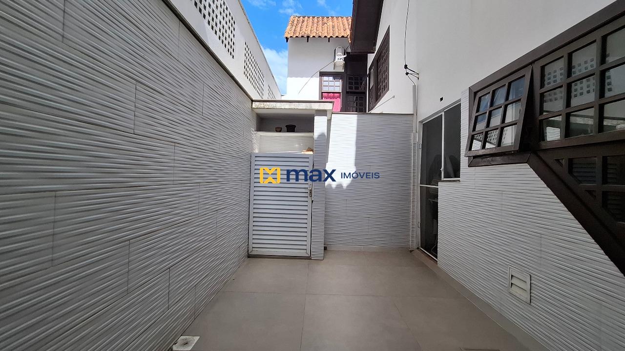 Casa à venda no Praia Brava: Área externa