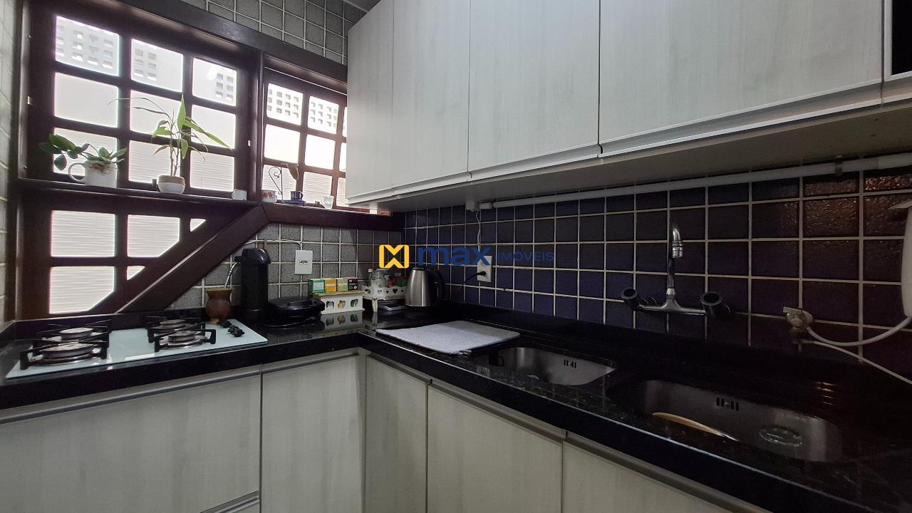 Casa à venda no Praia Brava: Cozinha