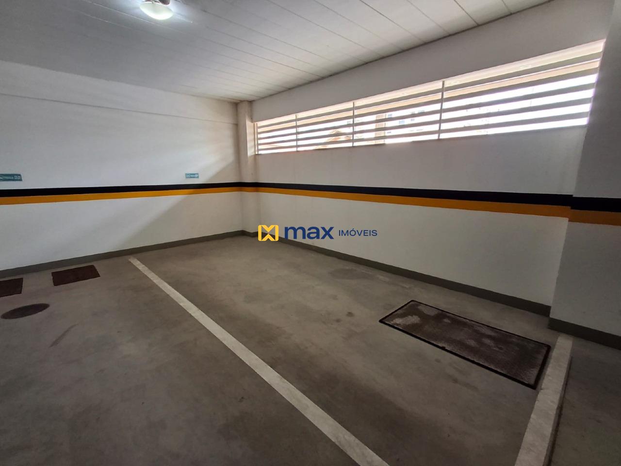 Apartamento para aluguel no Gravatá: Garagem