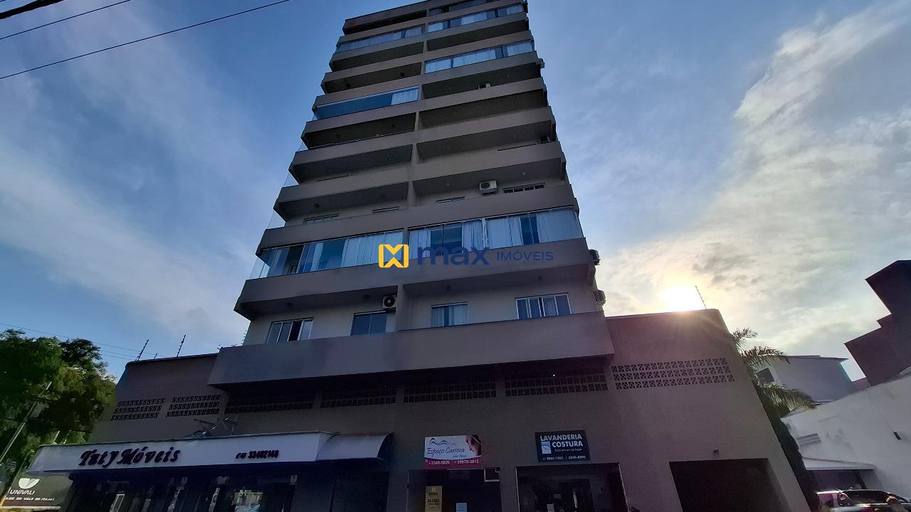 Sala para aluguel no Centro: Fachada