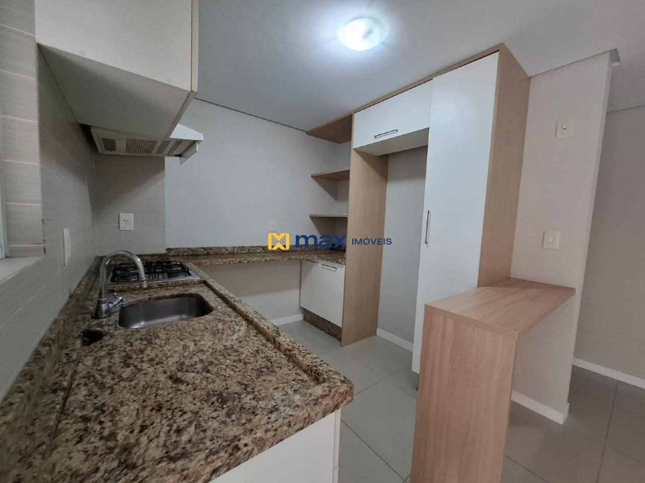 Apartamento à venda no Pioneiros: 