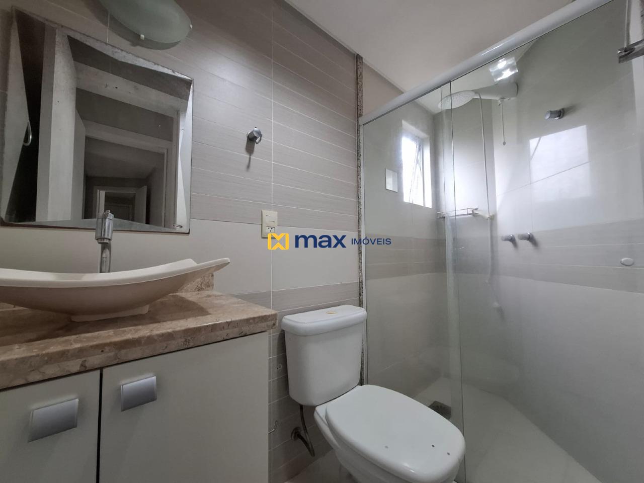 Apartamento à venda no Pioneiros: 